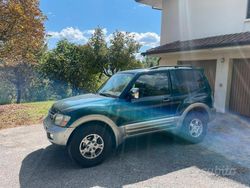 Verde Usata 2001 Mitsubishi Pajero SUV | 7800 € (Buon prezzo)