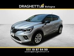 Bianco metallizzato Usata 2021 Renault Captur Intens SUV | 16.900 € (Buon prezzo)