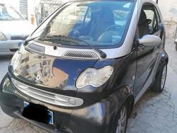 Nero Usata 2007 Smart ForFour Due volumi | 2000 € (Ottimo prezzo)