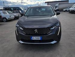 Usata 2022 Peugeot 3008 SUV | 16.990 € (Buon prezzo)