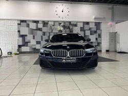 Carbon black metallic Usata 2023 BMW 530 M Sport Station wagon | 37.700 € (Ottimo prezzo)