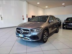 Grigio montagna Usata 2022 Mercedes GLA180 SUV | 33.800 € (Buon prezzo)