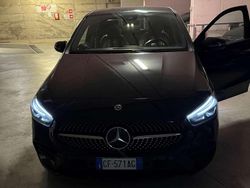 Nero Usata 2021 Mercedes B250e Monovolume | 21.000 € (Super prezzo)