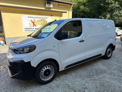 Bianco Nuova 2025 Citroën Jumpy Monovolume | 26.990 € (Molto cara)