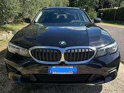 Nero Usata 2020 BMW 318 Advantage Station wagon | 18.900 € (Buon prezzo)