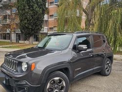Grigio Usata 2016 Jeep Renegade SUV | 11.700 €