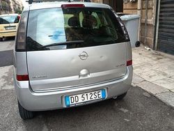Grigio Usata 2006 Opel Meriva Monovolume | 2000 €