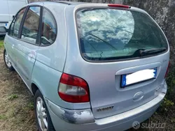 Grigio Usata 2002 Renault Scénic Dynamique Monovolume | 950 € (Buon prezzo)