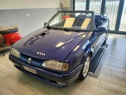 Usata 1993 Renault 19 Cabrio | 3700 €