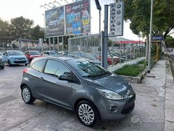 Grigio Usata 2010 Ford Ka Tre volumi | 6000 € (Molto cara)