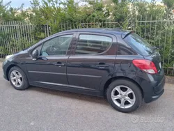 Usata 2008 Peugeot 207 Due volumi | 2600 € (Buon prezzo)