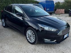 Usata 2015 Ford Focus Titanium Tre volumi | 7300 € (Buon prezzo)