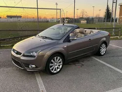 Beige Usata 2006 Ford Focus Cabriolet Cabrio | 6750 €