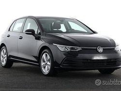 Nero Usata 2023 VW Golf Business Tre volumi | 24.500 € (Buon prezzo)