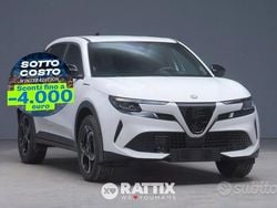 Bianco Nuova 2025 Alfa Romeo Junior Edizione Speciale SUV | 25.234 € (Super prezzo)