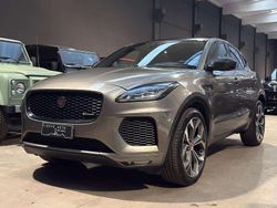 Grigio metallizzato Usata 2019 Jaguar E-Pace R-Dynamic SUV | 24.900 € (Buon prezzo)