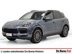 Azzurro Usata 2017 Porsche Cayenne SUV | 47.990 €