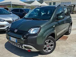 Verde Usata 2019 Fiat Panda Cross Cross Due volumi | 13.500 € (Buon prezzo)