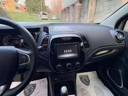 Grigio Usata 2019 Renault Captur SUV | 12.500 € (Buon prezzo)