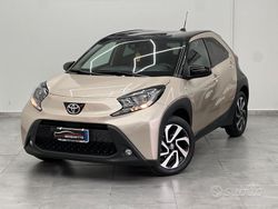 Oro Usata 2023 Toyota Aygo X Trend SUV | 15.500 € (Buon prezzo)