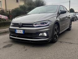 Grigio Usata 2020 VW Polo R-line Due volumi | 13.000 € (Buon prezzo)