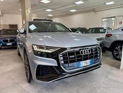 Argento Usata 2020 Audi Q8 S-Line SUV | 44.990 € (Super prezzo)