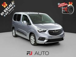 Grigio chiaro Usata 2021 Opel Combo Life Innovation Monovolume | 20.900 € (Molto cara)