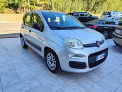 Grigio Usata 2015 Fiat Panda Easy Due volumi | 4950 € (Buon prezzo)