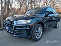 Nero Usata 2020 Audi Q5 Business SUV | 32.500 € (Buon prezzo)