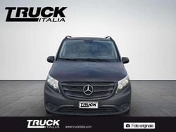 Nero Usata 2022 Mercedes Vito Furgone | 32.500 € (Buon prezzo)
