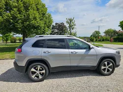 Usata 2019 Jeep Cherokee Limited SUV | 16.500 € (Buon prezzo)