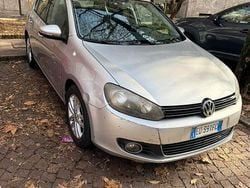 Grigio Usata 2008 VW Golf VI Tre volumi | 4500 € (Ottimo prezzo)