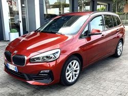 Arancione Usata 2021 BMW 218 Gran Tourer Advantage Monovolume | 20.900 € (Buon prezzo)