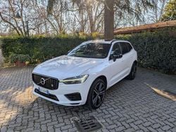 Cristal white pearl Usata 2021 Volvo XC60 R-Design SUV | 32.990 € (Buon prezzo)