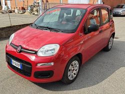 Rosso Usata 2015 Fiat Panda Pop Due volumi | 6800 € (Buon prezzo)
