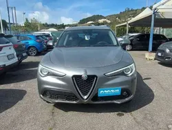 Grigio Usata 2018 Alfa Romeo Stelvio Executive SUV | 21.800 € (Super prezzo)