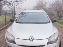 Grigio Usata 2011 Renault Mégane III Tre volumi | 3000 € (Buon prezzo)