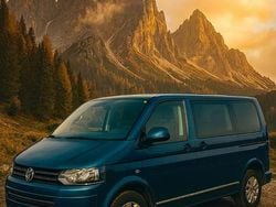 Blu/azzurro Usata 2013 VW Multivan Highline Furgone | 22.500 €