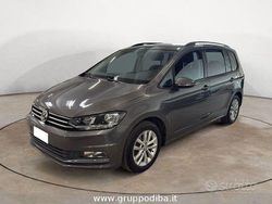 Grigio Usata 2016 VW Touran Comfortline Monovolume | 13.900 € (Buon prezzo)