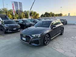 Grigio Usata 2023 Audi A3 Sportback S-Line Tre volumi | 29.900 € (Buon prezzo)