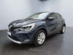 Blu/azzurro Usata 2023 Renault Captur Equilibre SUV | 17.490 € (Buon prezzo)