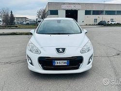 Bianco Usata 2012 Peugeot 308 Tre volumi | 4500 € (Cara)