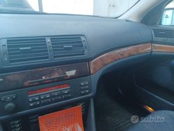 Blu Usata 1999 BMW 525 Tre volumi | 2500 € (Ottimo prezzo)