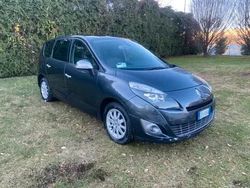 Grigio Usata 2010 Renault Scénic III Dynamique Monovolume | 4990 € (Molto cara)