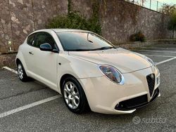 Bianco Usata 2012 Alfa Romeo MiTo Due volumi | 2900 € (Ottimo prezzo)