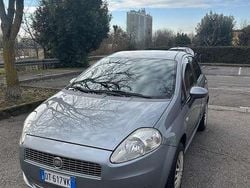 Usata 2008 Fiat Punto Classica Tre volumi | 2200 € (Buon prezzo)