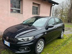 Nero Usata 2017 Fiat Tipo Tre volumi | 6999 € (Ottimo prezzo)