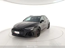 Nero Usata 2022 Audi RS3 Ambiente Due volumi | 50.500 € (Super prezzo)