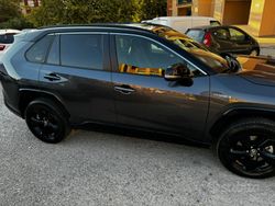 Grigio Usata 2021 Toyota RAV4 Hybrid SUV | 27.500 € (Buon prezzo)