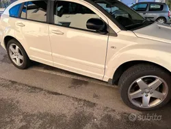 Usata 2008 Dodge Caliber SUV | 1400 € (Cara)